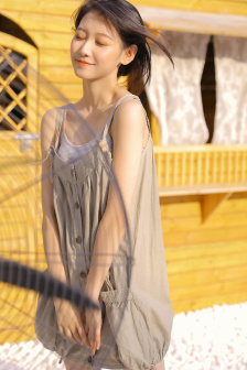 高潮惨叫喷水一女多人